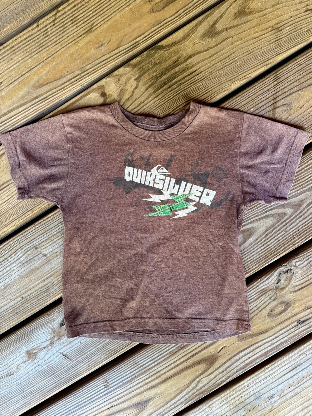 Quiksilver Boys' brown 3T Short-Sleeve Logo Tee with Green Accent lightning bolt